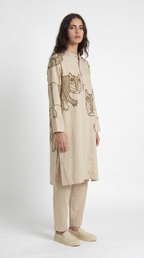 Gond Tiger Kurta Set Women kurta side model view