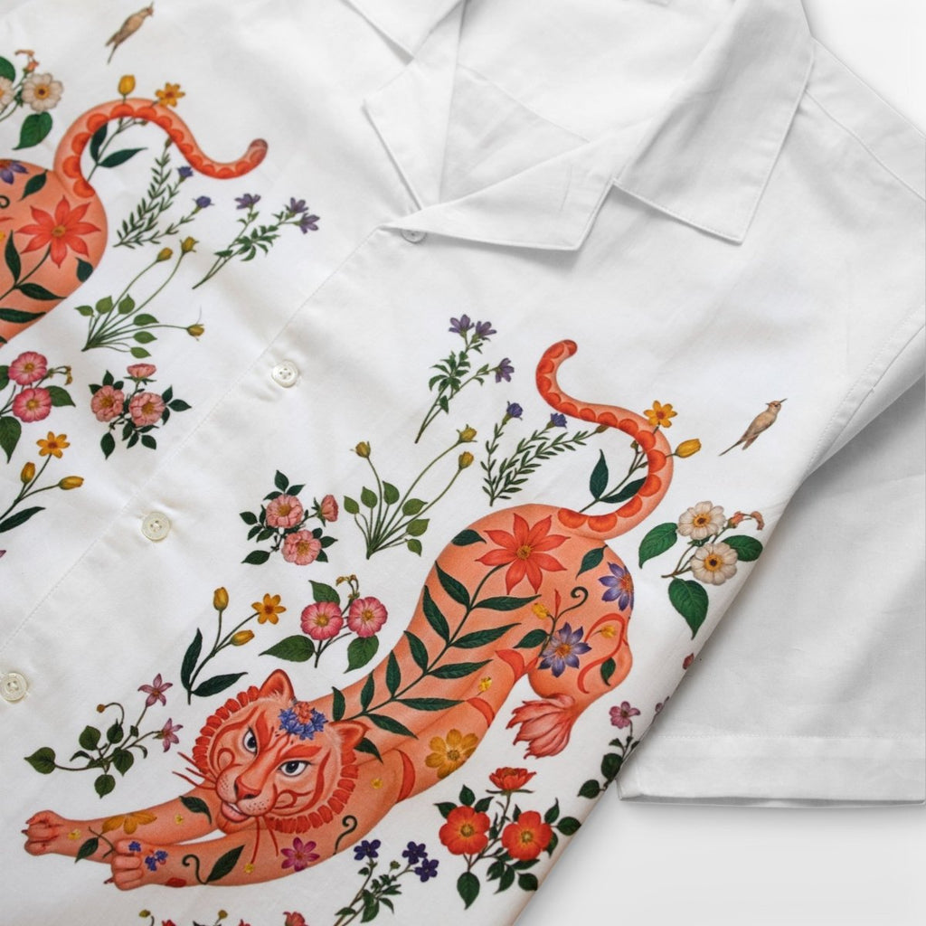 Roar & Roses - White Half Sleeve Summer Shirts for Men - Naymish Designs